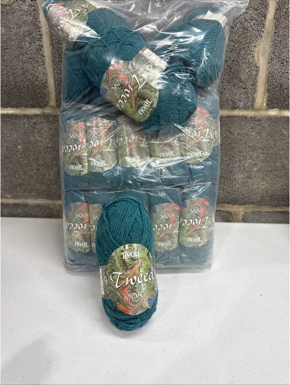 Tivoli ‘Tweed’ Yarn 100% Wool Made In Ireland Discont. 28 Skein Lot Shade 606